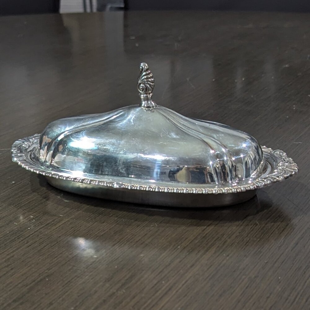 **VINTAGE** Silverplate 3-Piece Butter Dish (VERY GOOD CONDITION!!) by SHERIDAN*
